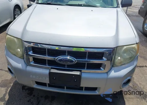 2008 Ford Escape Xlt from USA, damaged, VIN 1FMCU03148KC38242